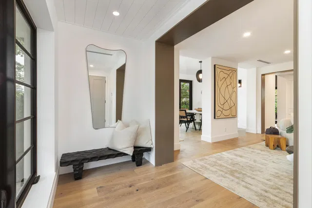 SoSo West Palm Beach Residence photo 5