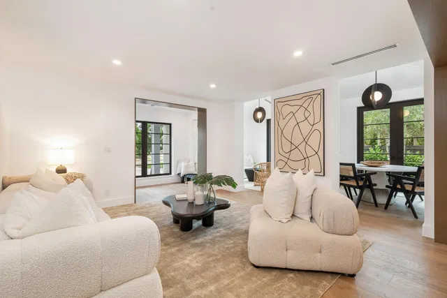 SoSo West Palm Beach Residence photo 9