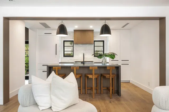 SoSo West Palm Beach Residence photo 12