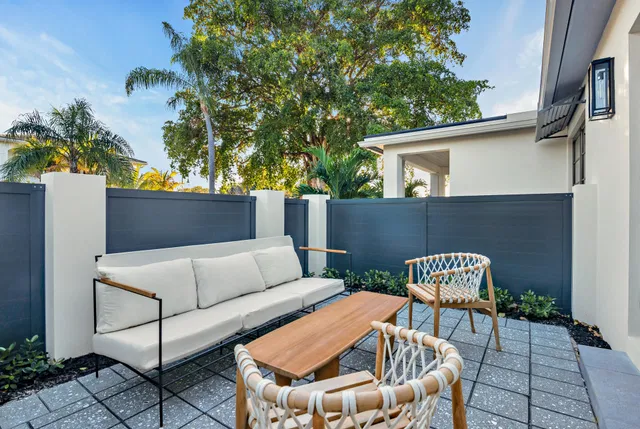 SoSo West Palm Beach Residence photo 23