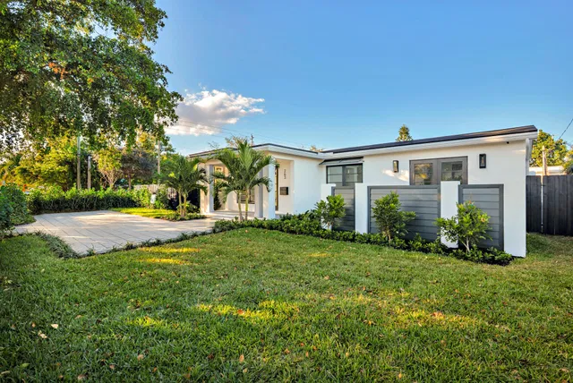 SoSo West Palm Beach Residence photo 33