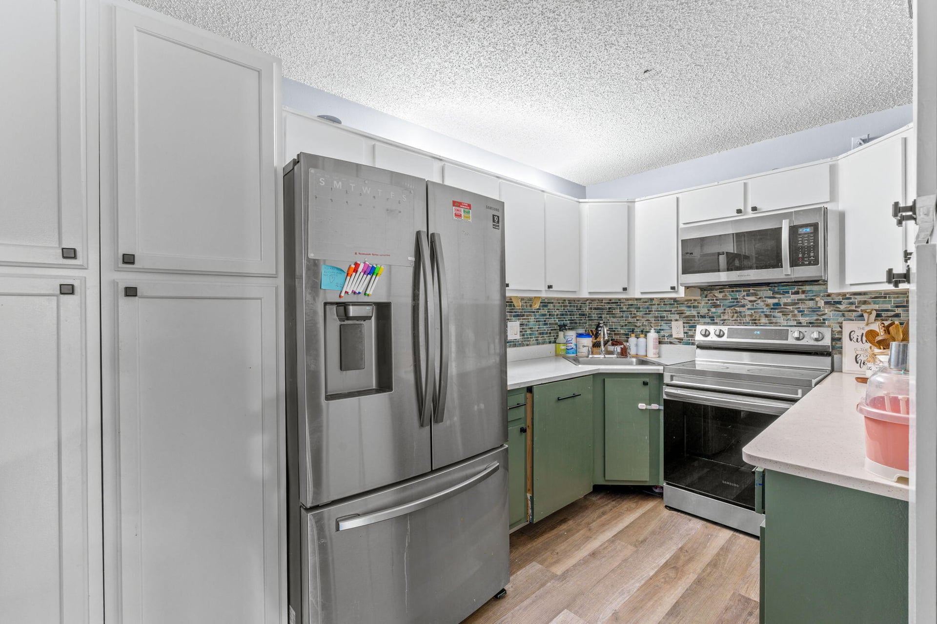 Unit H2 photo 8