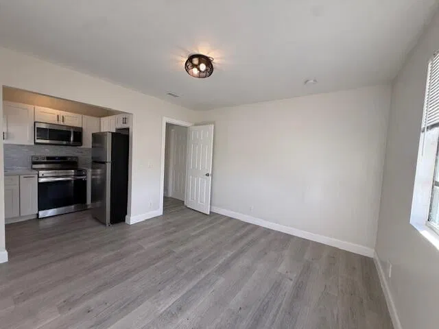  Residence photo 6
