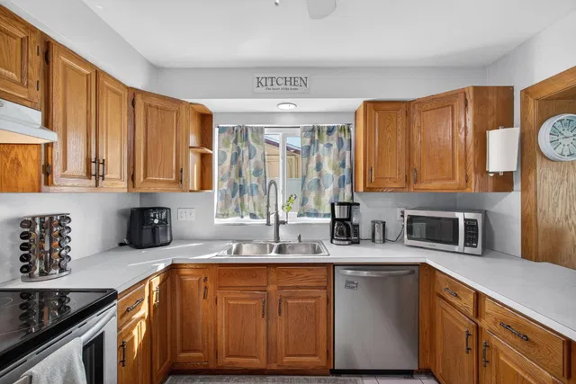  Residence photo 32