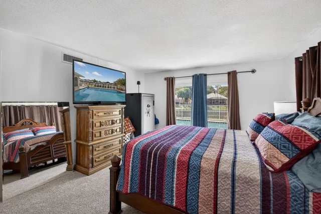  Residence photo 50