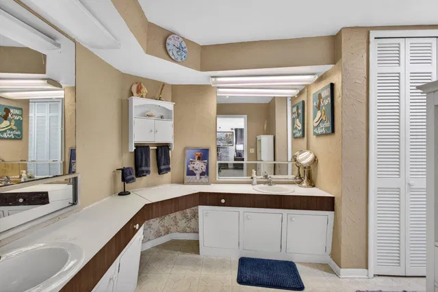  Residence photo 51