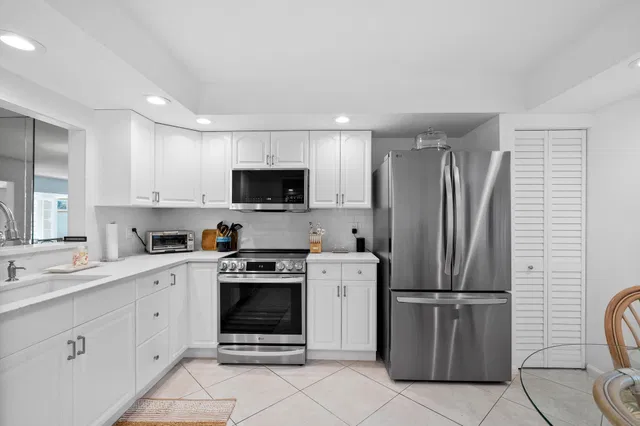 Mariner Sands Unit 108 photo 8