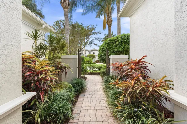Mirasol Country Club Residence photo 4