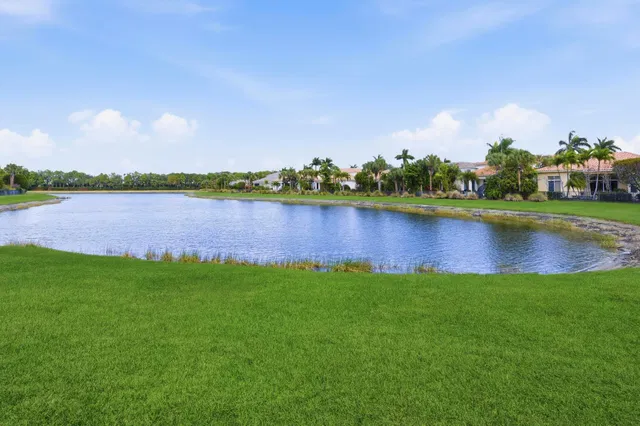 Mirasol Country Club Residence photo 8