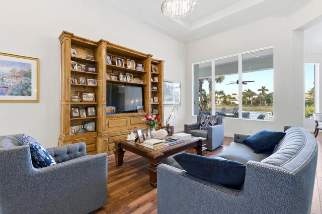 Mirasol Country Club Residence photo 18