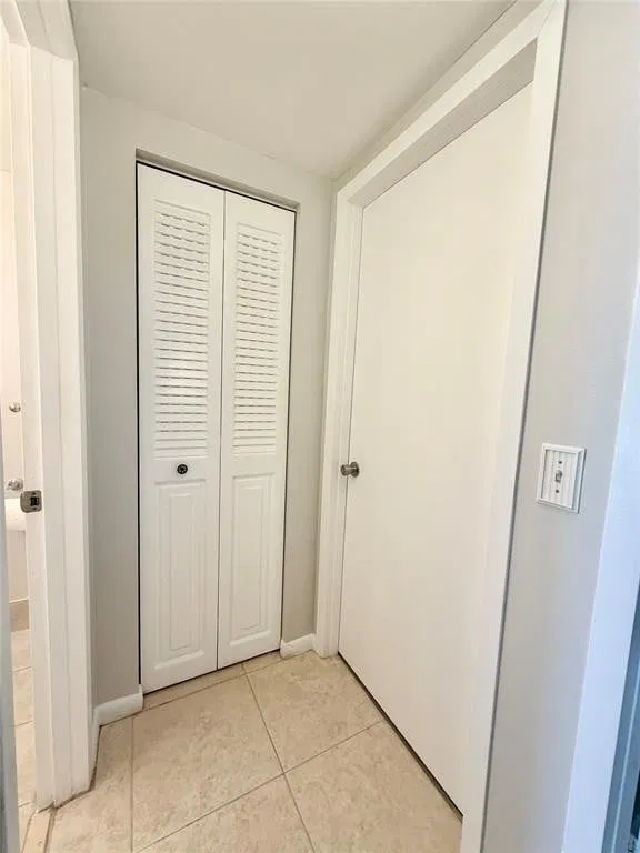Unit 84 photo 11