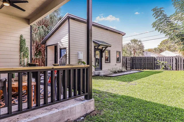 Residence photo 21