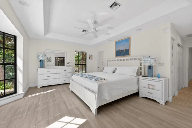 Residence photo 11