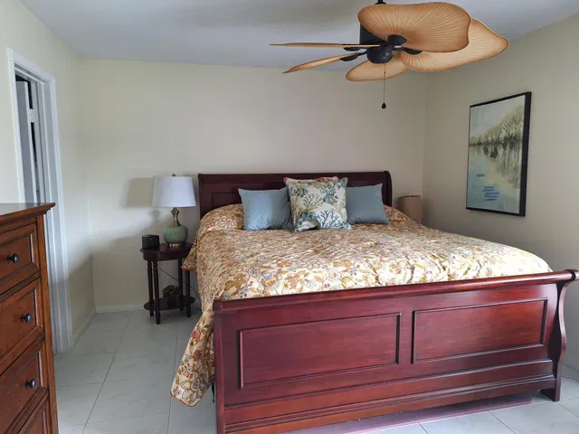  Residence photo 19