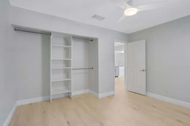 Residence photo 18