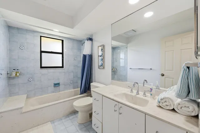 PGA National Palm Beach Gardens Residence photo 14
