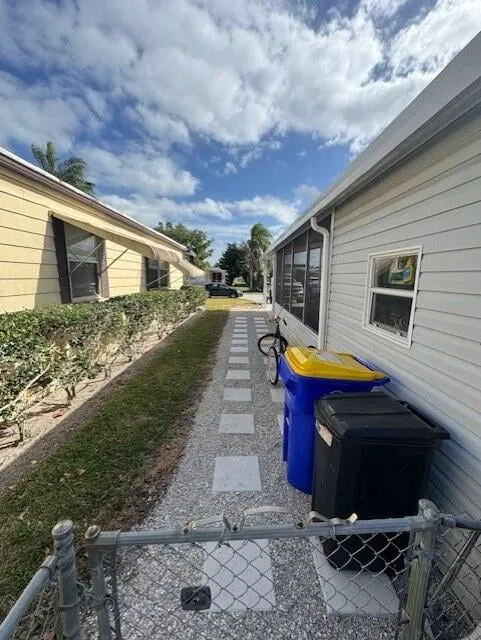  Residence photo 48