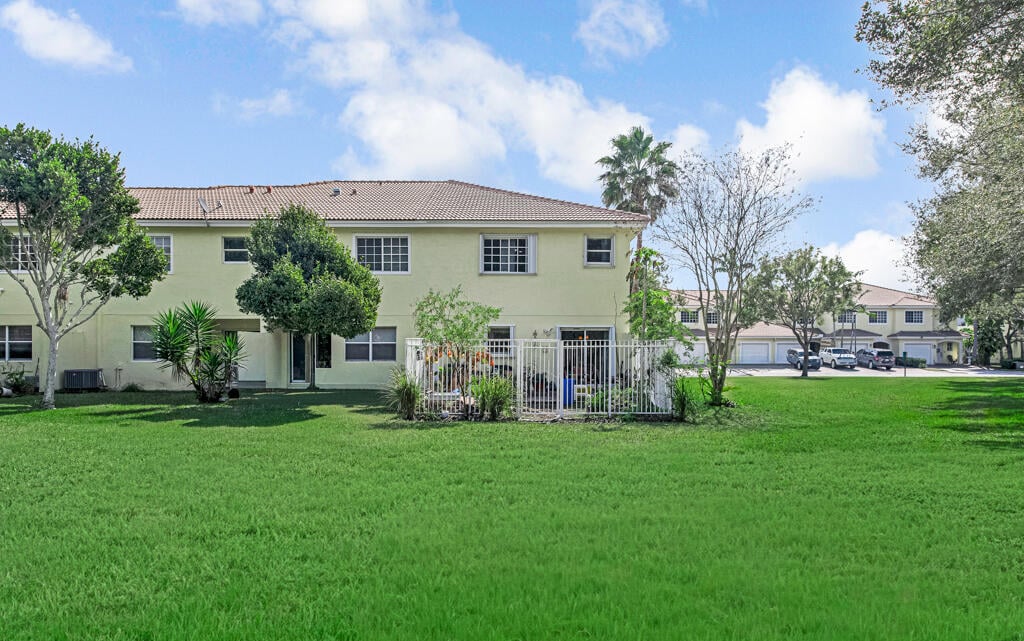 Residence photo 5