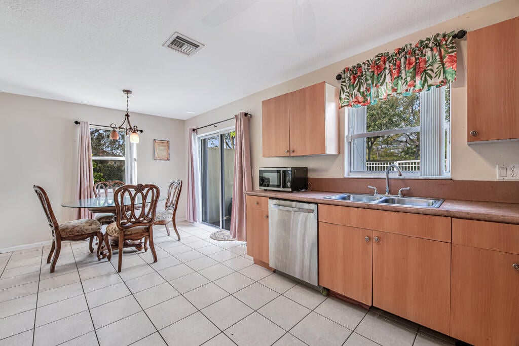 Residence photo 20