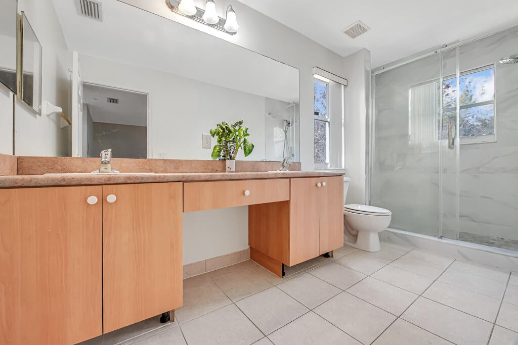 Residence photo 25
