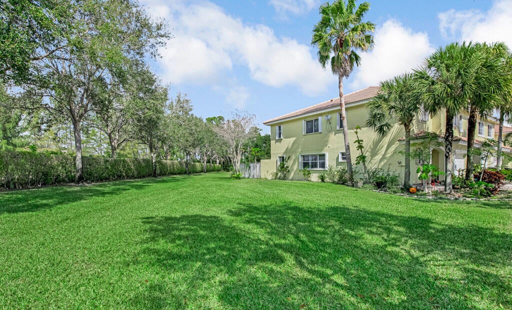 Residence photo 38