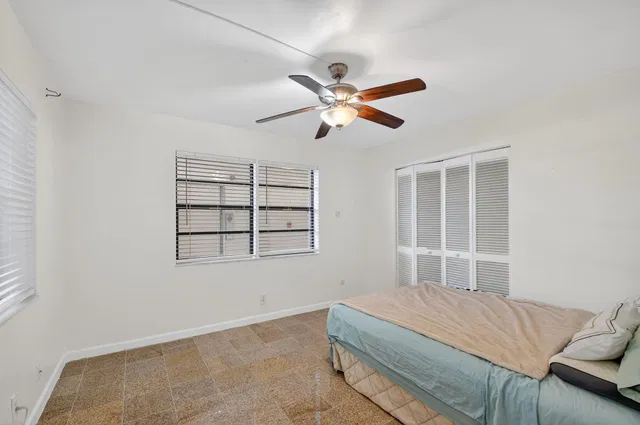 Unit 117 photo 35