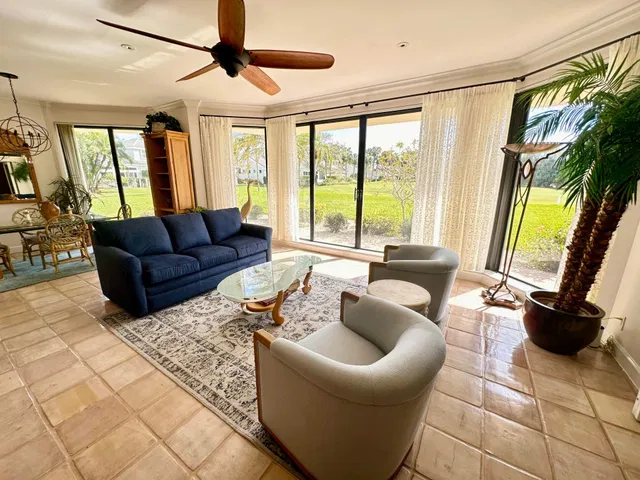 Jonathan's Landing Jupiter FL Unit 104 photo 3