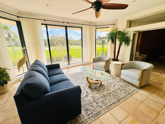 Jonathan's Landing Jupiter FL Unit 104 photo 4