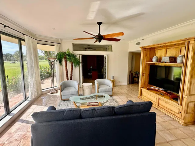 Jonathan's Landing Jupiter FL Unit 104 photo 5