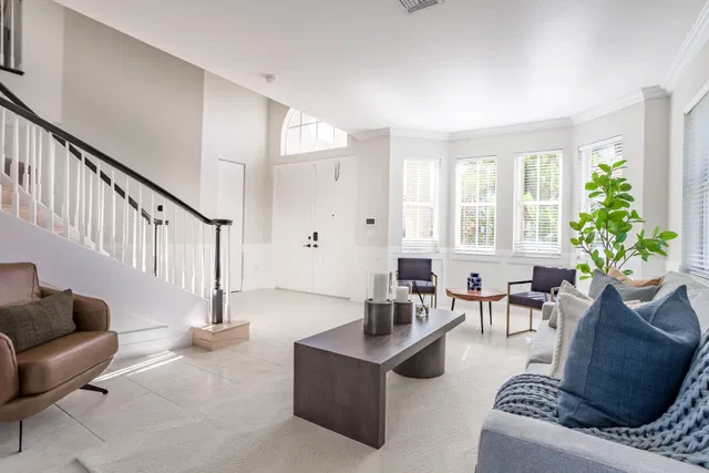 Residence photo 6
