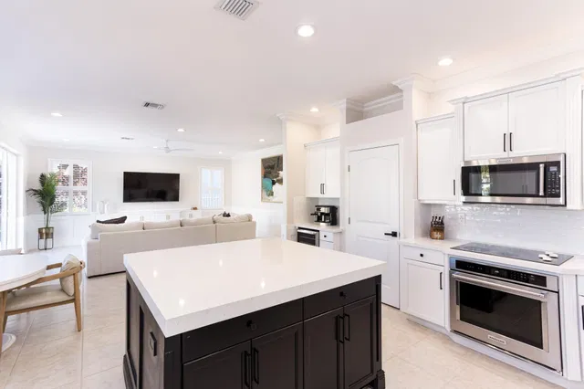 Residence photo 11