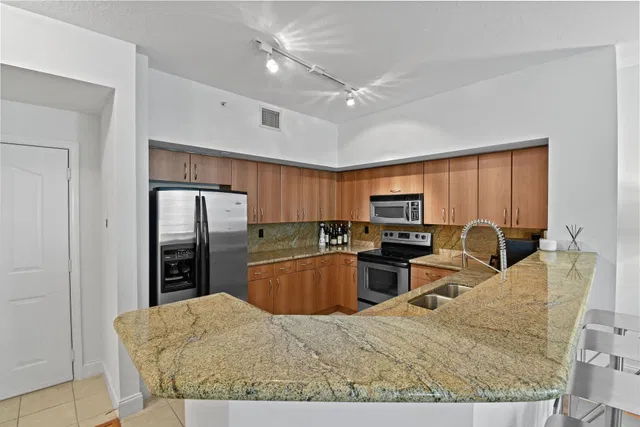 Pineapple Grove Village Condominiums Unit 1320 photo 9