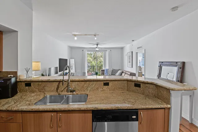 Pineapple Grove Village Condominiums Unit 1320 photo 11