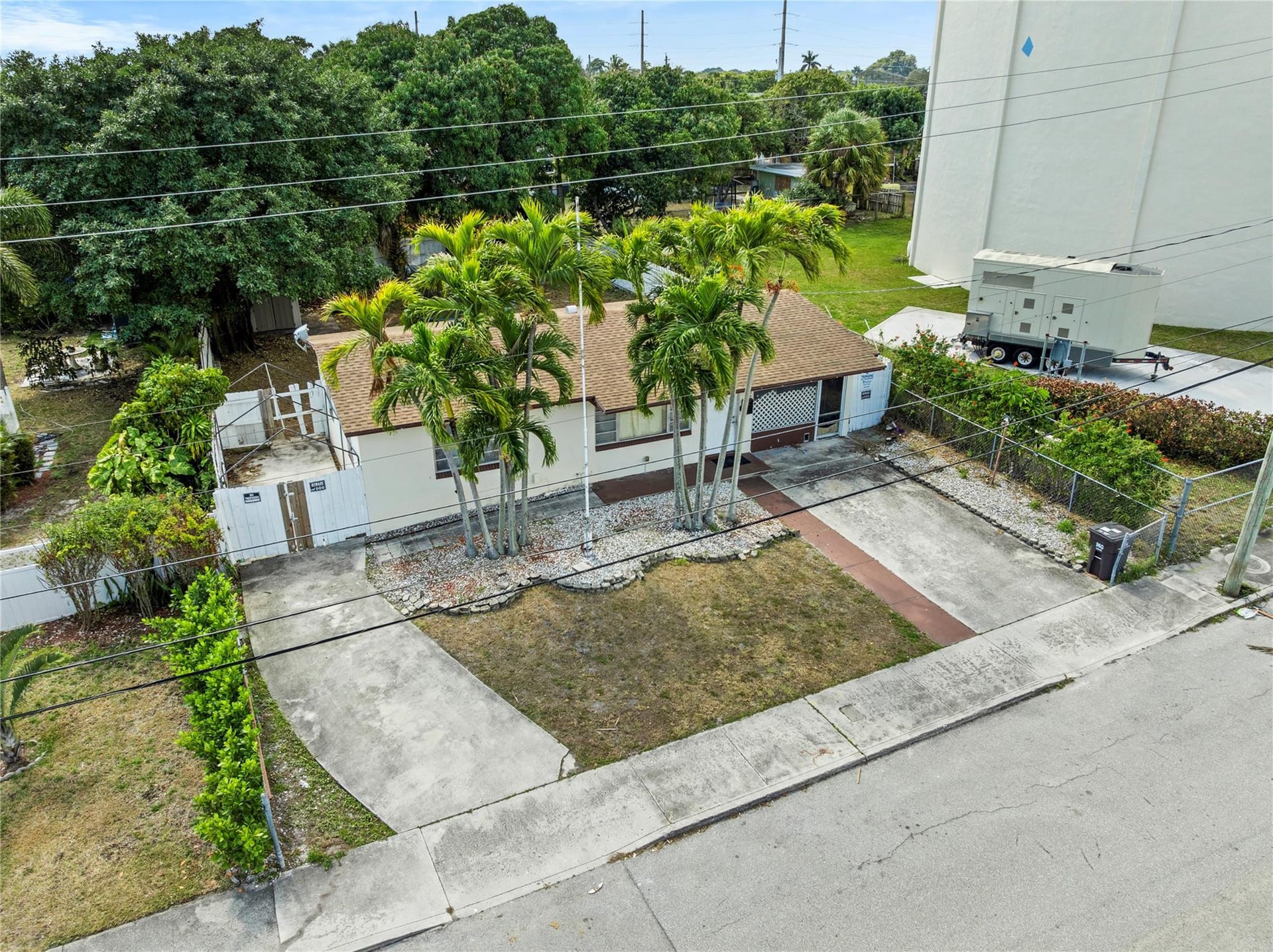 West Palm Beach Residence photo 3