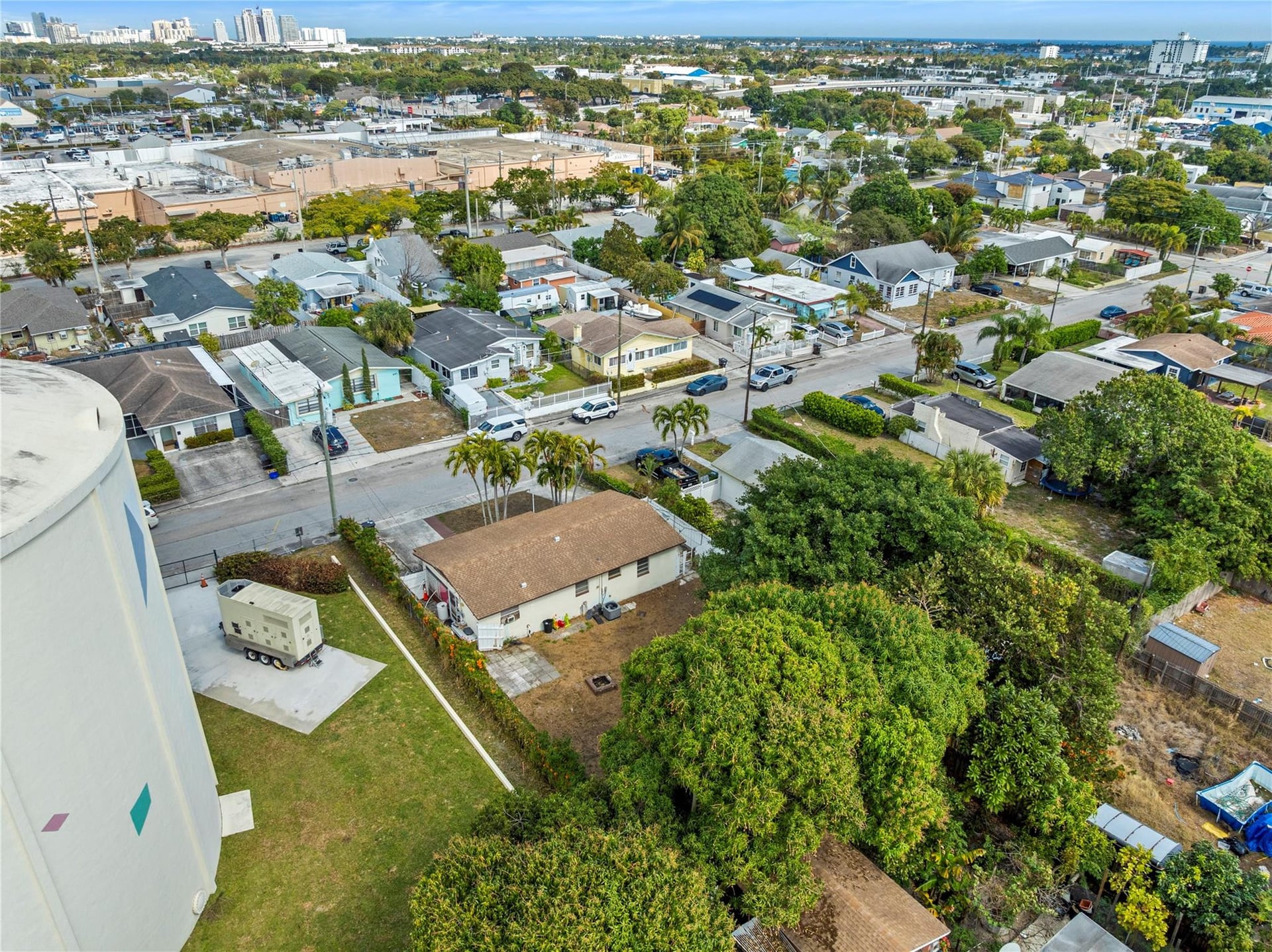 West Palm Beach Residence photo 11