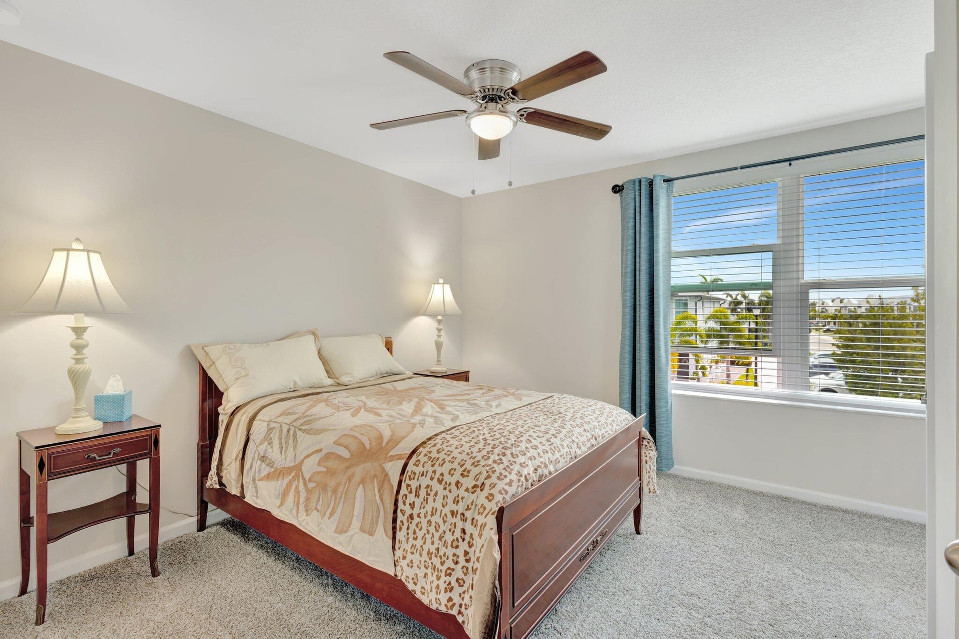 Residence photo 33