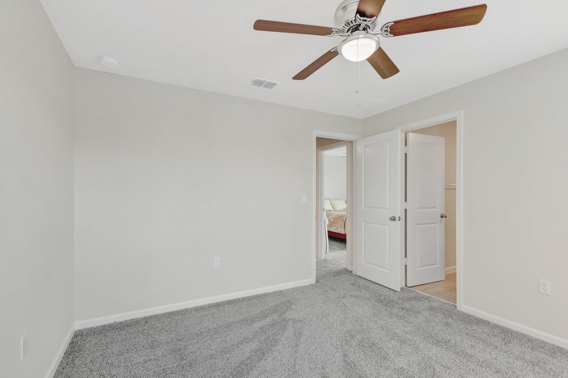 Residence photo 36