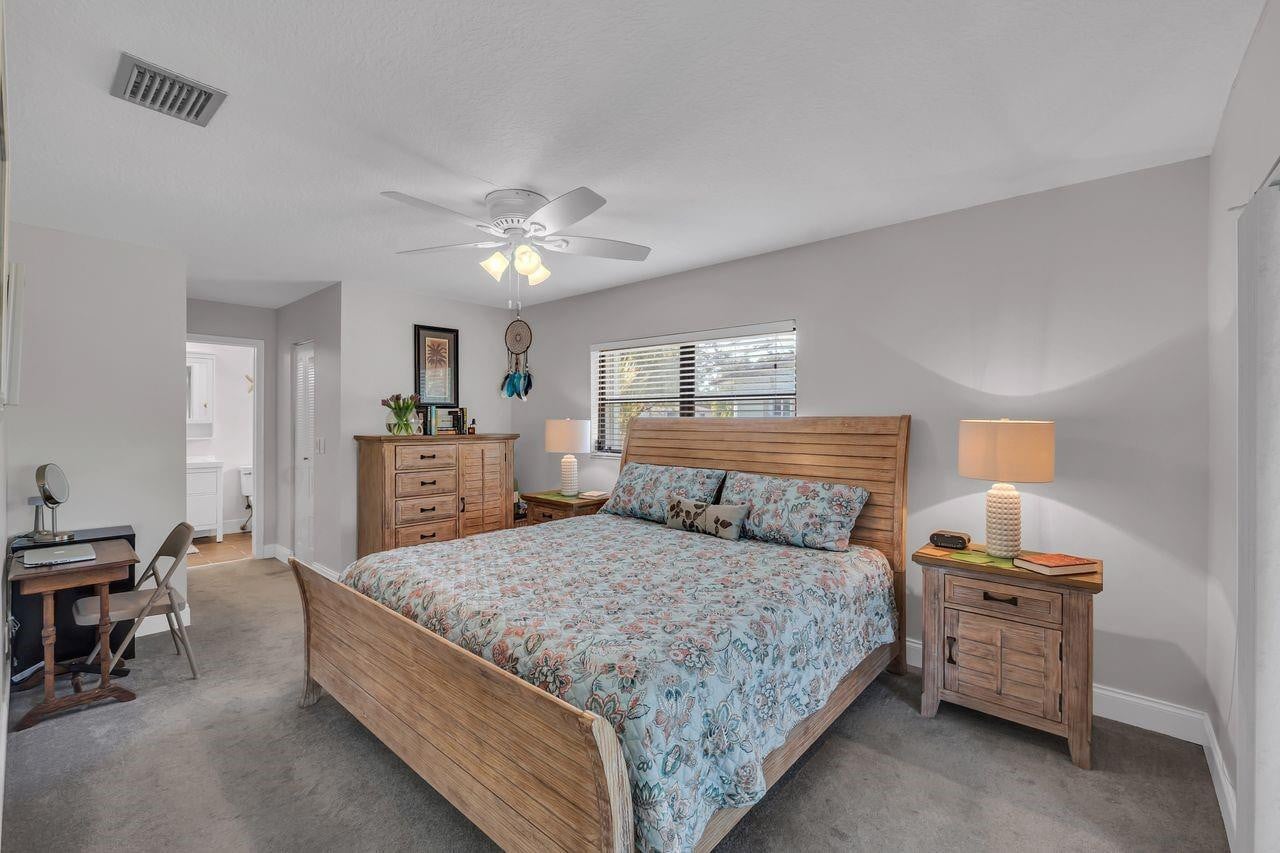 Residence photo 24