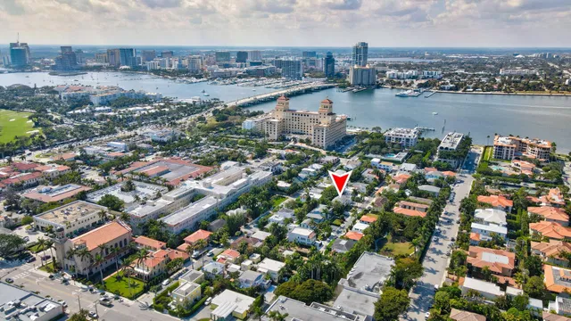 North End Palm Beach Residence photo 11