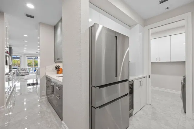 Boca Harbour Residence photo 21