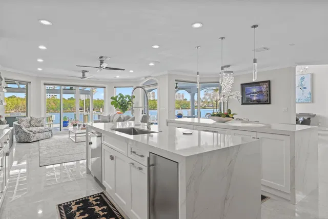 Boca Harbour Residence photo 23