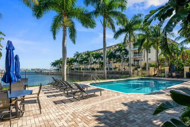 Flagler Landing Unit 401 photo 26