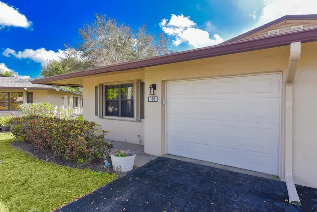  Residence photo 7