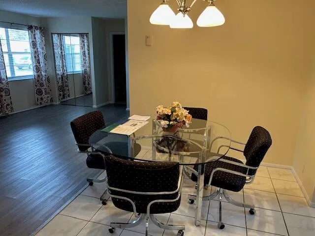  Residence photo 9