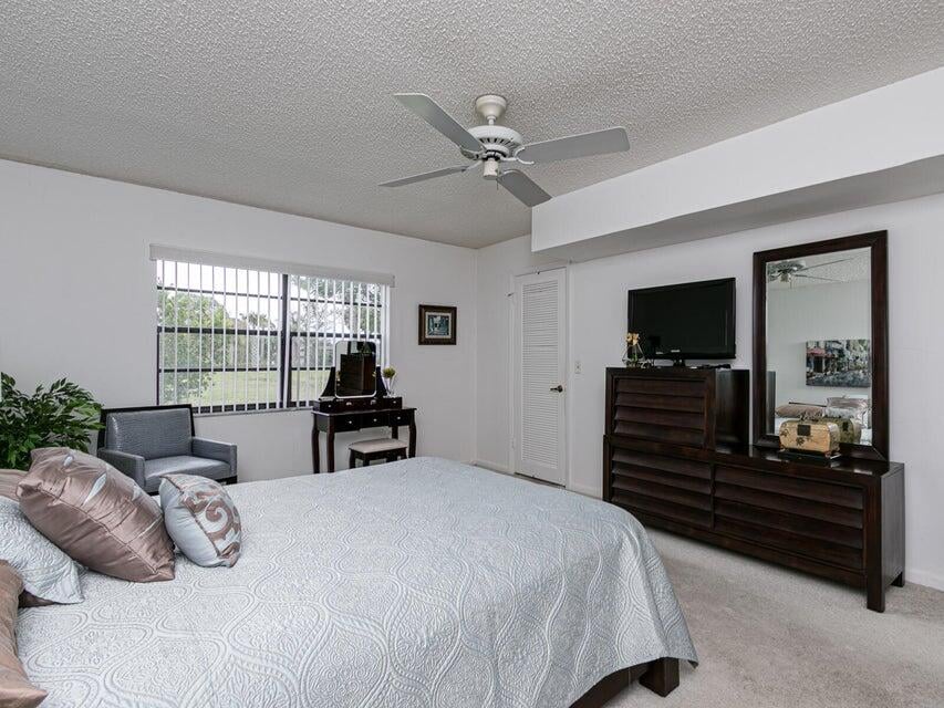  Unit 24-i photo 17