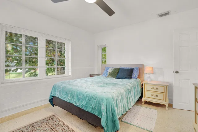  Residence photo 15