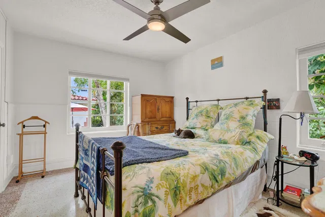  Residence photo 18