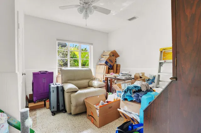  Residence photo 22
