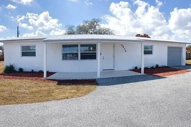 Residence photo 30