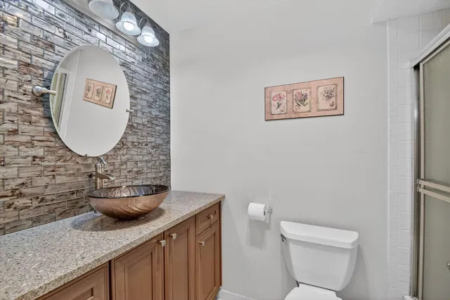 Residence photo 6